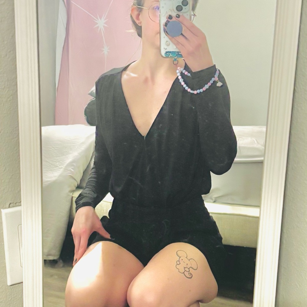Black V-Neck Long Sleeve Bodysuit